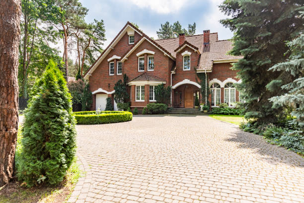 Driveway Repair Near Me in Farmington Hills, MI