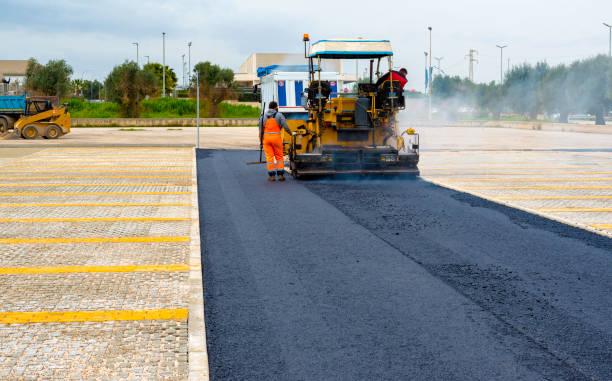 Reasons to Select Us for Your Driveway Paving Requirements in Farmington Hills, MI